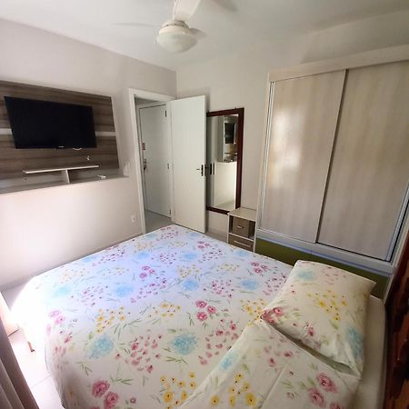 Apto 1 Quarto Em Bc, Vista Mar, Ar Condicionado Split No Quarto E Na Sala Balneário Camboriú 外观 照片