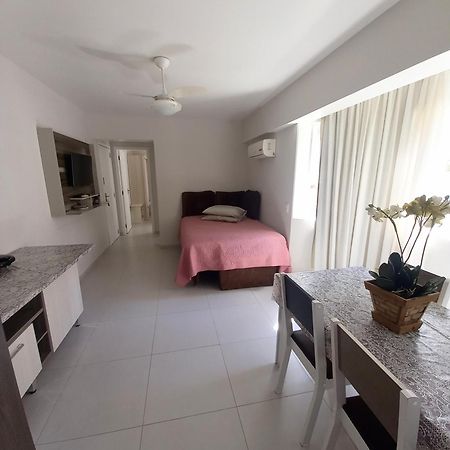 Apto 1 Quarto Em Bc, Vista Mar, Ar Condicionado Split No Quarto E Na Sala Balneário Camboriú 外观 照片